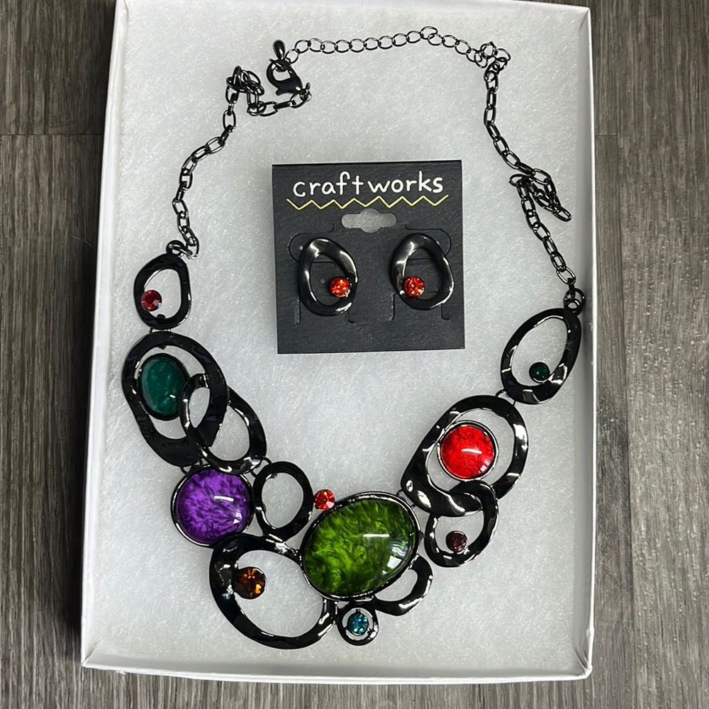 Craftworks Necklace and Earring Set